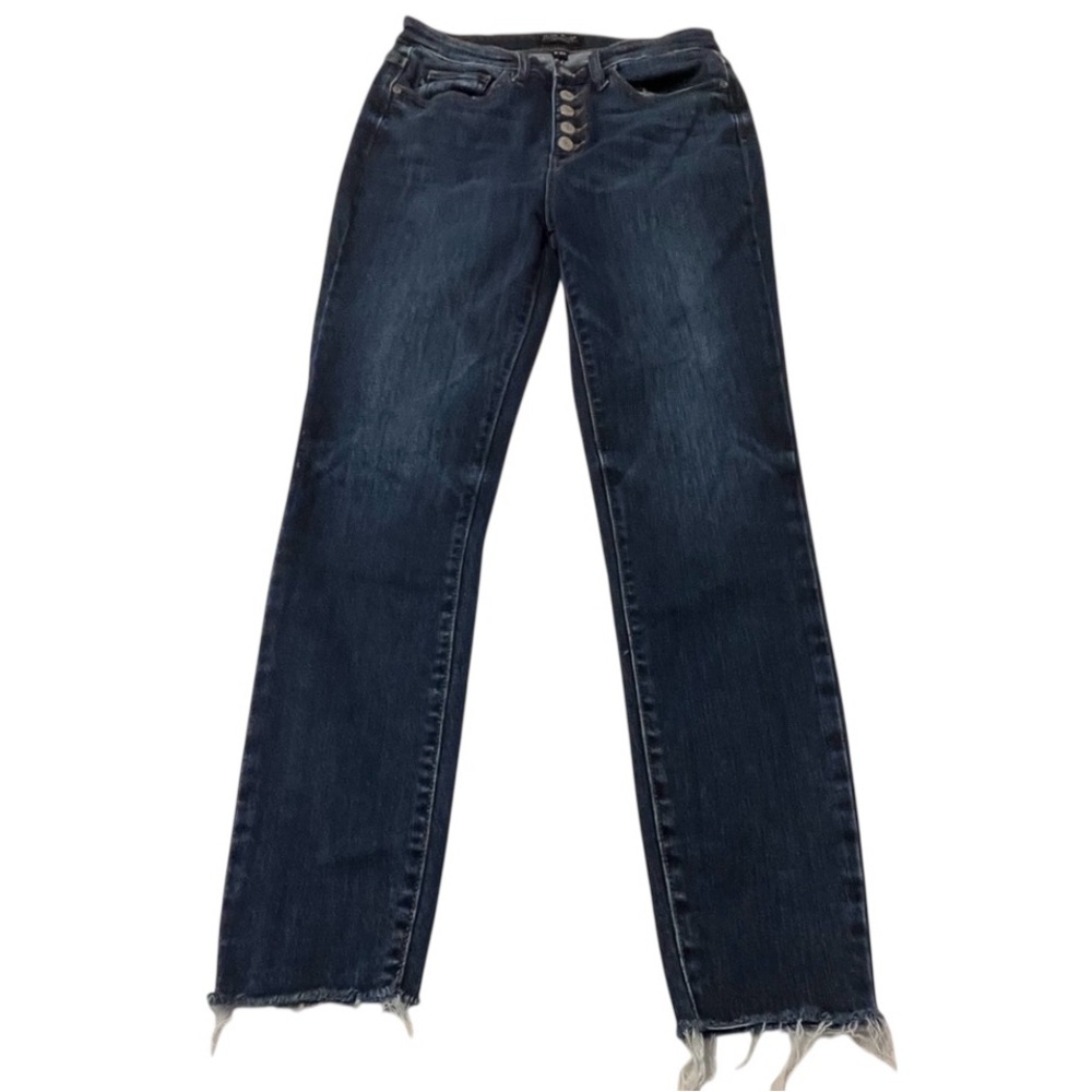 Judy Blues Women’s Size 9 High Rise Waist Button Fly Skinny Fit Dark Wash Jeans.